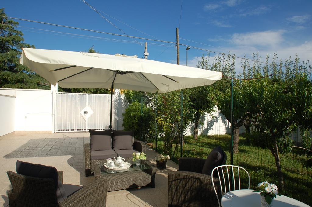 Bed and Breakfast Giardino Dei Frutti Bari Exterior foto
